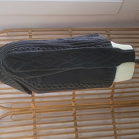 Eddie Bauer navy blue cable knit sweater size large - Picture 8 of 13